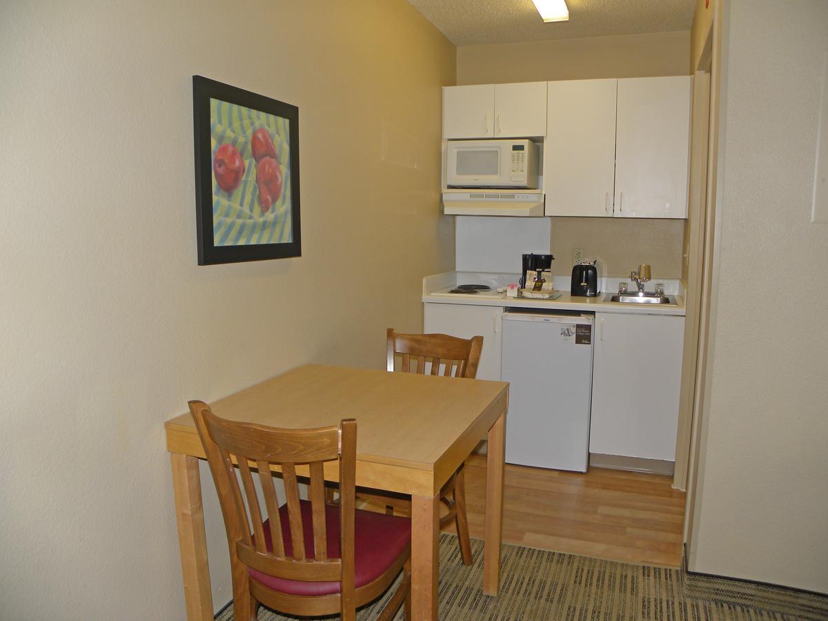 Extended Stay America Suites - Houston - The Woodlands Exterior photo